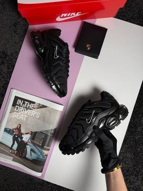 Nike Air Max Plus Black