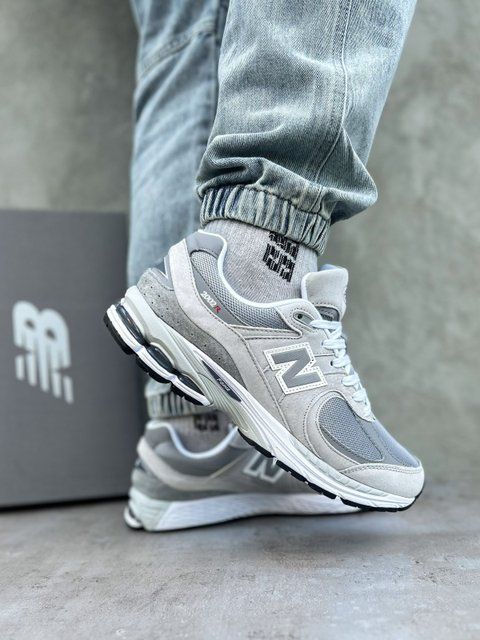 New Balance 2002R Gray