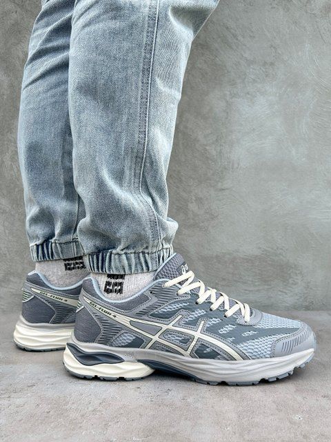 Asics Gel Flux 4 Gray