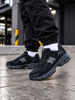 New Balance 740 Triple Black Termo