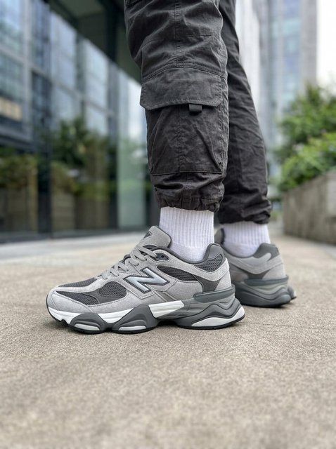 New Balance 9060 Gray