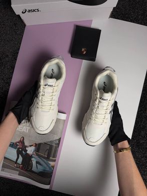 ASICS Gel-Venture 6 Beige Metallic