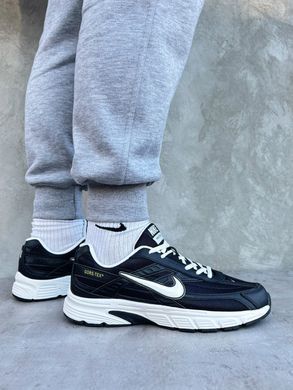 Nike Initiator Black White