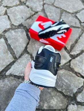 Nike Initiator Black White