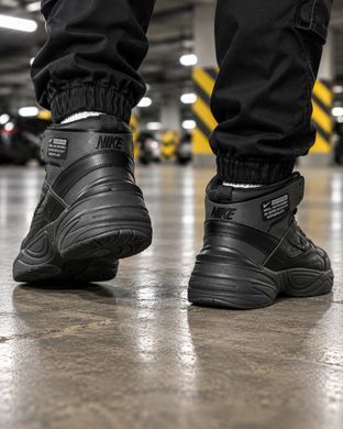 Nike Tekno Black WNTR