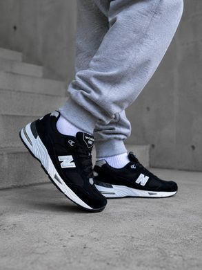 New Balance 991 Black White