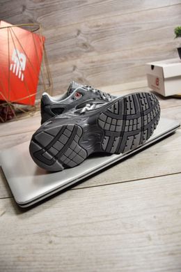 New Balance 725 Dark Gray