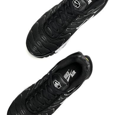 Nike Air Max Plus Black White
