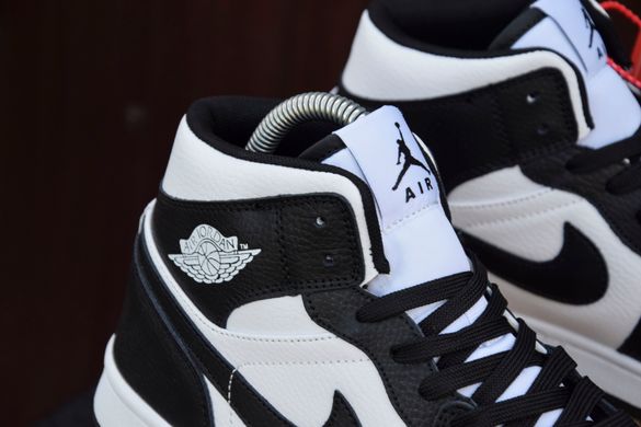 Nike Air Jordan 1 Black White