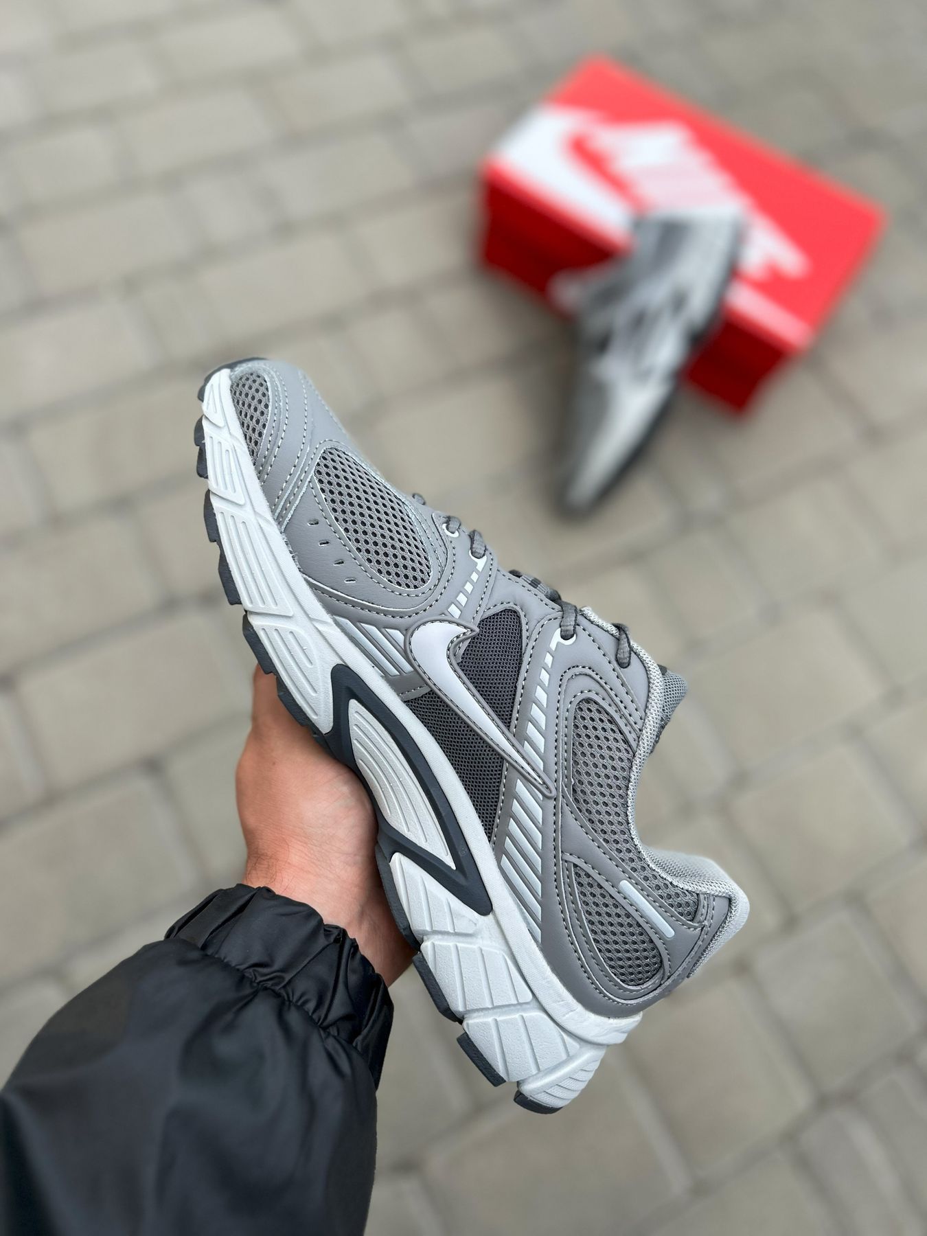 Nearly Rnr Nike V5 RNR Gray