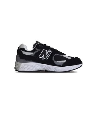 New Balance 2202R Black White