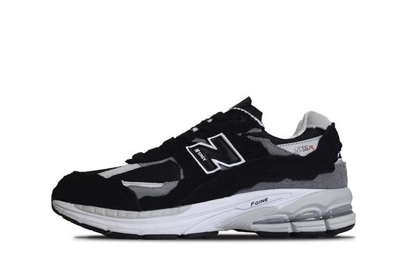 New Balance 2202R Black White