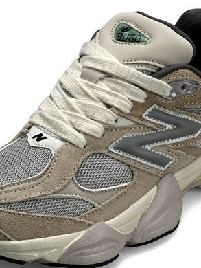 New Balance 9060 Beige