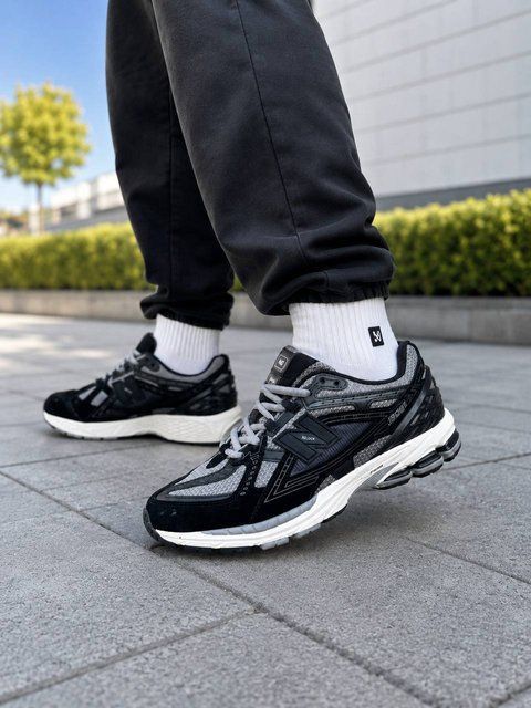 New Balance 1906U Black Gray
