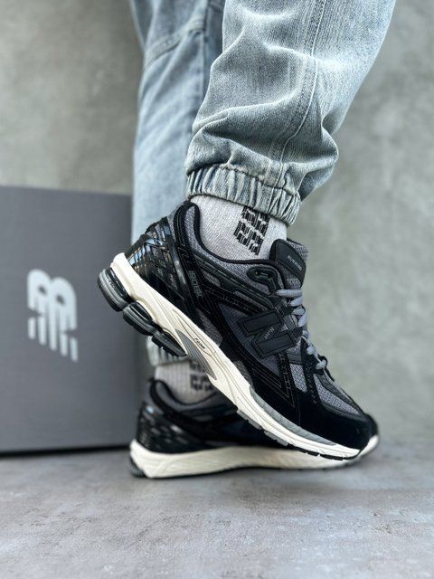 New Balance 1906U Black Gray