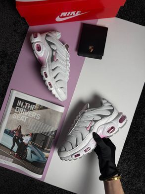 Nike Air Max Plus White Metallic Pink