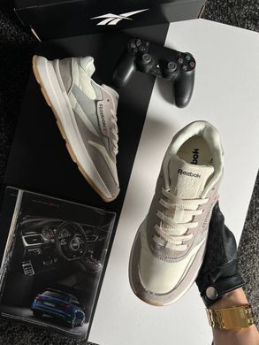 Reebok Classic Light Grey White