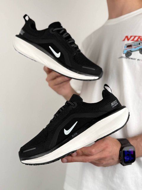 Nike Winflo 11 Black White