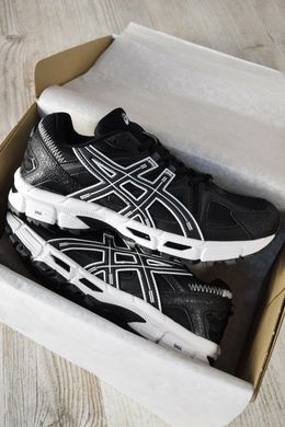 Asics Gel Kahana 8 Black White