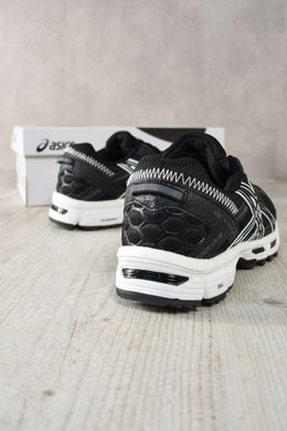 Asics Gel Kahana 8 Black White