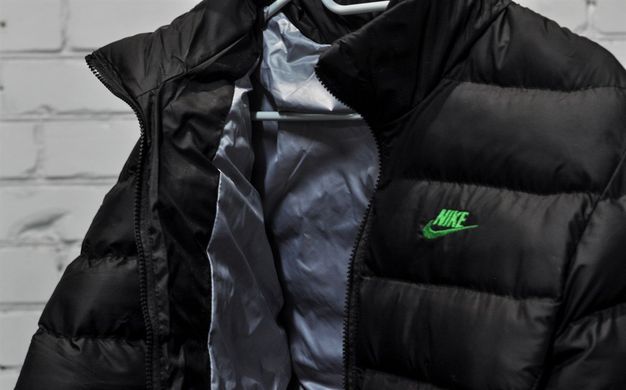 Спортивна куртка Nike Black