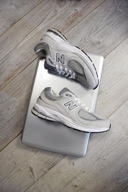 New Balance 2002R Light Gray