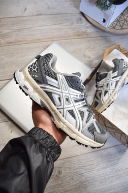 Asics Gel Kahana 8  Gray