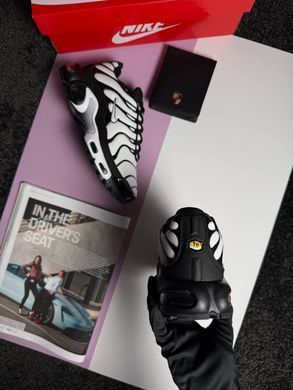 Nike Air Max Plus White Black