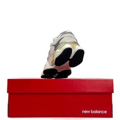 New Balance 9060 Light Grey