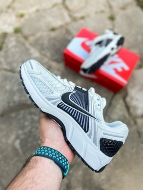 Nike Vomero 5 White